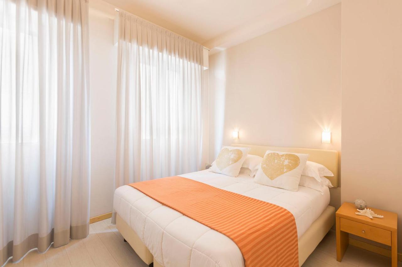 Hotel Commodore Riccione Ngoại thất bức ảnh