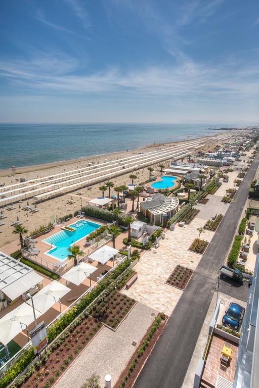 Hotel Commodore Riccione Ngoại thất bức ảnh